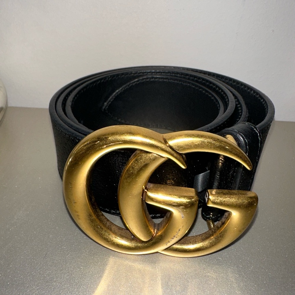 Gucci Women’s GG leather belt